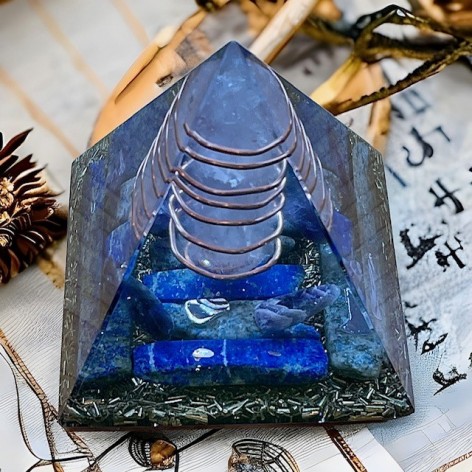 Orgonite pyramide, Lapis-Quartz L