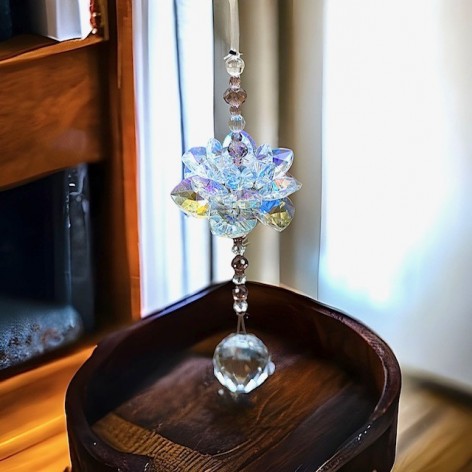 Feng Shui crystal lotus