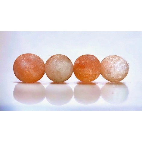 Lamp with 4 Himalayan salt massage balls