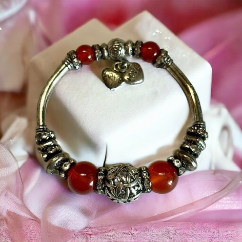 Natural stone bracelets, Love