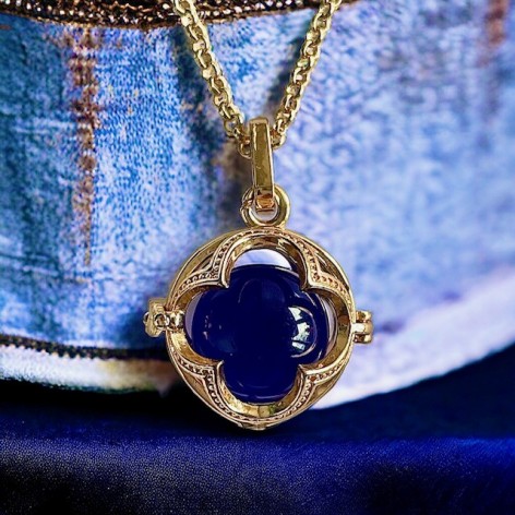 Blue jeans pendant