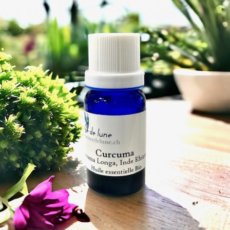 Organic turmeric essential oil