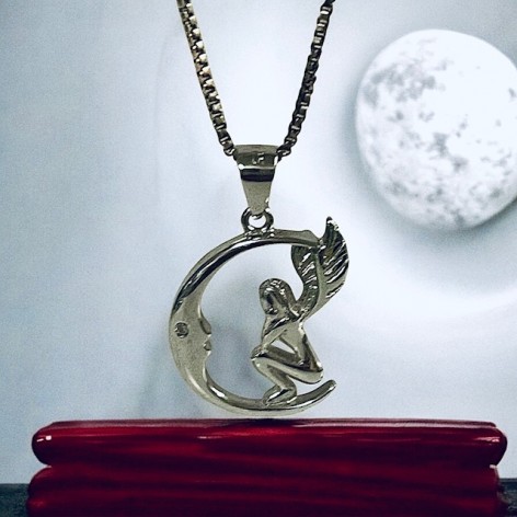 Pendentif en argent, petite fée dans la lune