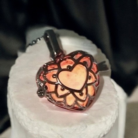 Pendentif coeur lumineux